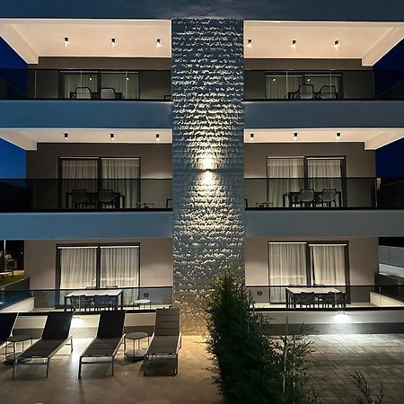 Alex Luxury Apartments Ровинь Экстерьер фото
