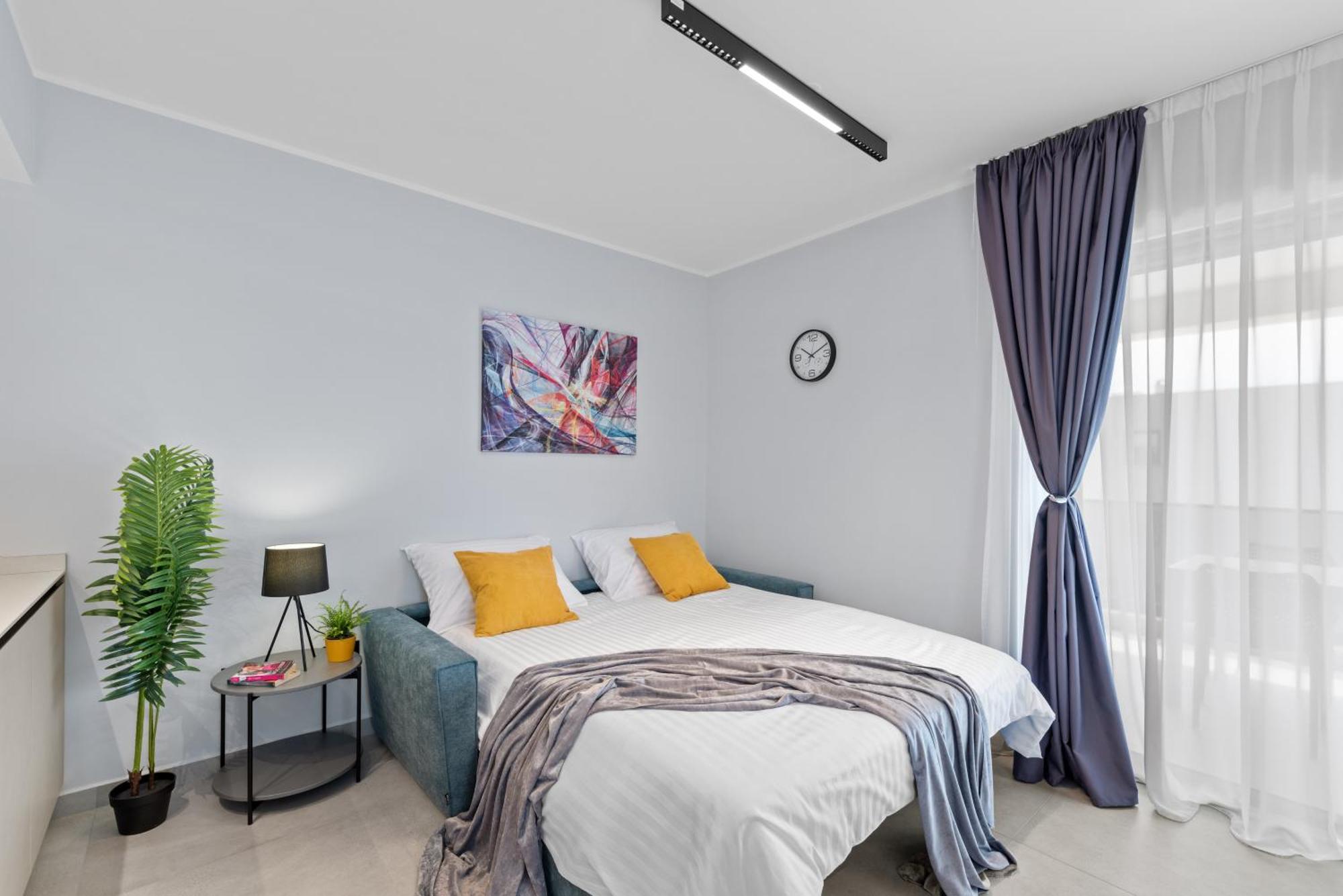 Alex Luxury Apartments Ровинь Экстерьер фото