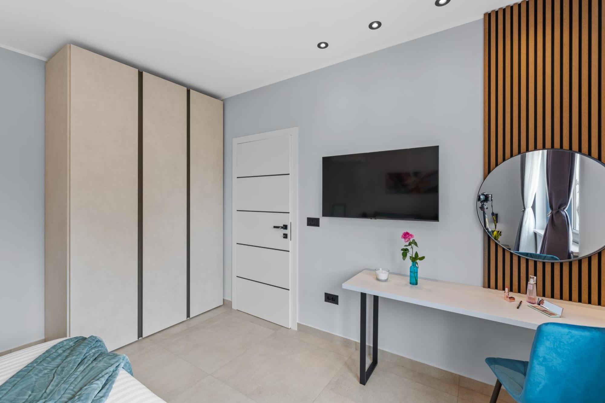 Alex Luxury Apartments Ровинь Экстерьер фото
