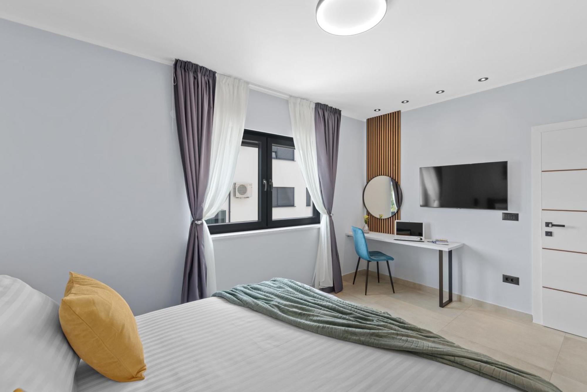 Alex Luxury Apartments Ровинь Экстерьер фото