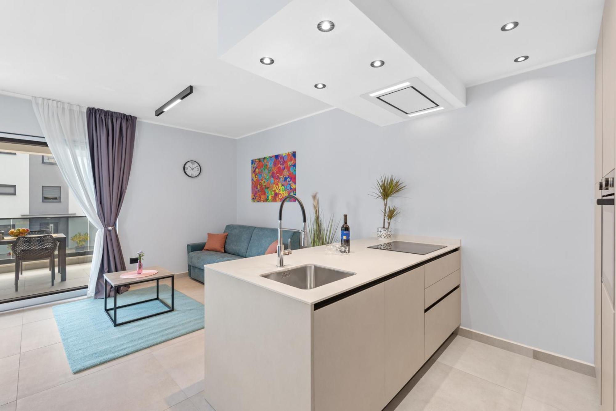 Alex Luxury Apartments Ровинь Экстерьер фото